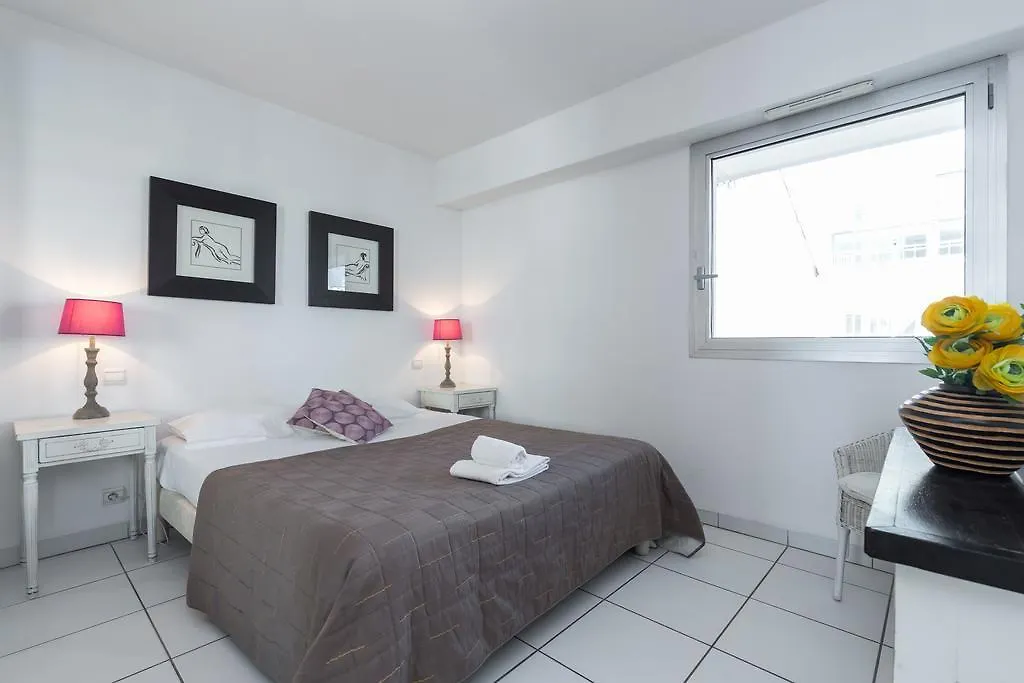 Apartment Cannes Bai France